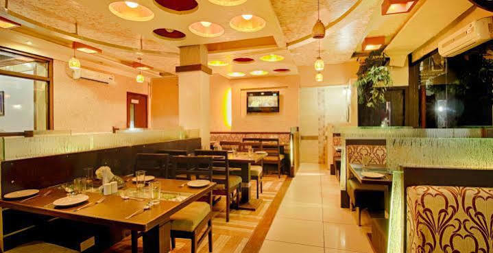 Parth Residency Hotell Ahmedabad Eksteriør bilde